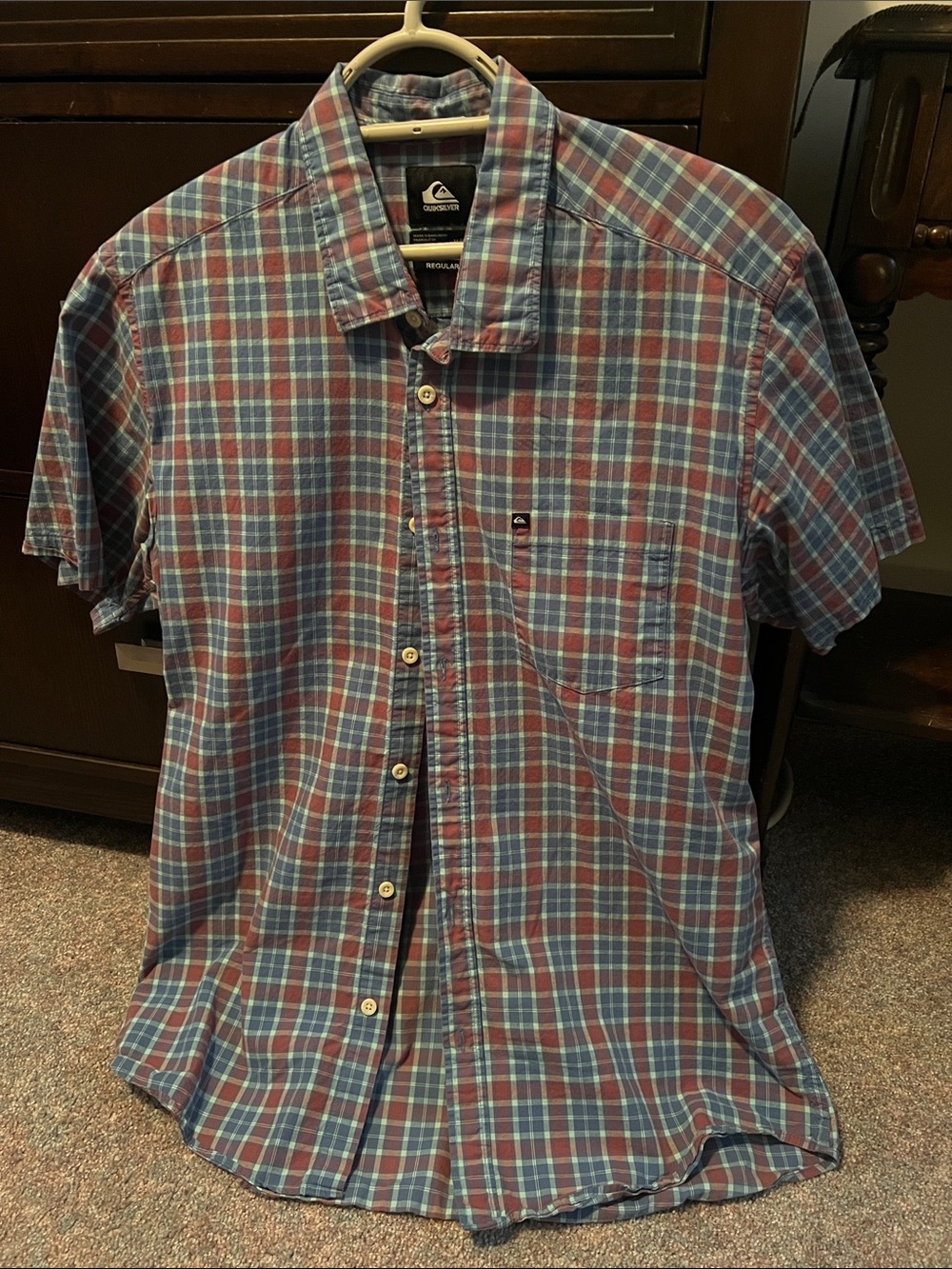 Quiksilver Men’s Blue and Red Plaid Short-Sleeve Button-Down Shirt